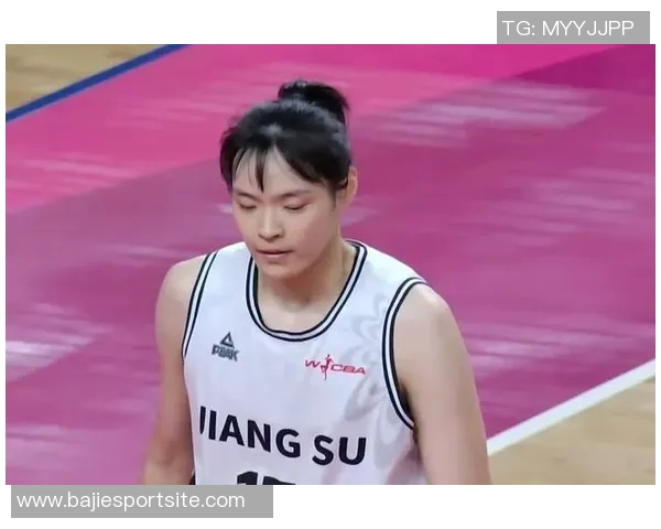 四川女篮引入内线外援卡莉亚希尔斯曼助力新赛季争冠目标 四川女篮引入内线外援卡莉亚希尔斯曼助力新赛季争冠目标