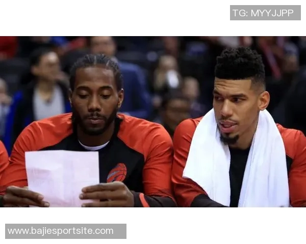 铁林分析范甘迪为何不信任小卡却对保罗的场边建议表示警惕 铁林分析范甘迪为何不信任小卡却对保罗的场边建议表示警惕