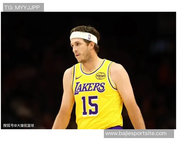 里夫斯称赞球队传球手实力认为正常情况下能占据90优势