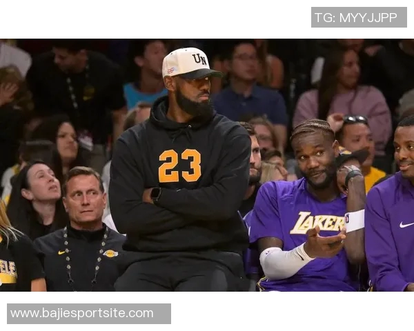 詹姆斯伤情曝光引发热议帕金斯直言这是连锁反应需发声明回应